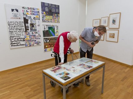 Künstler Robert Burda (links) und Kunsttherapeut Thomas Schwarm (rechts)